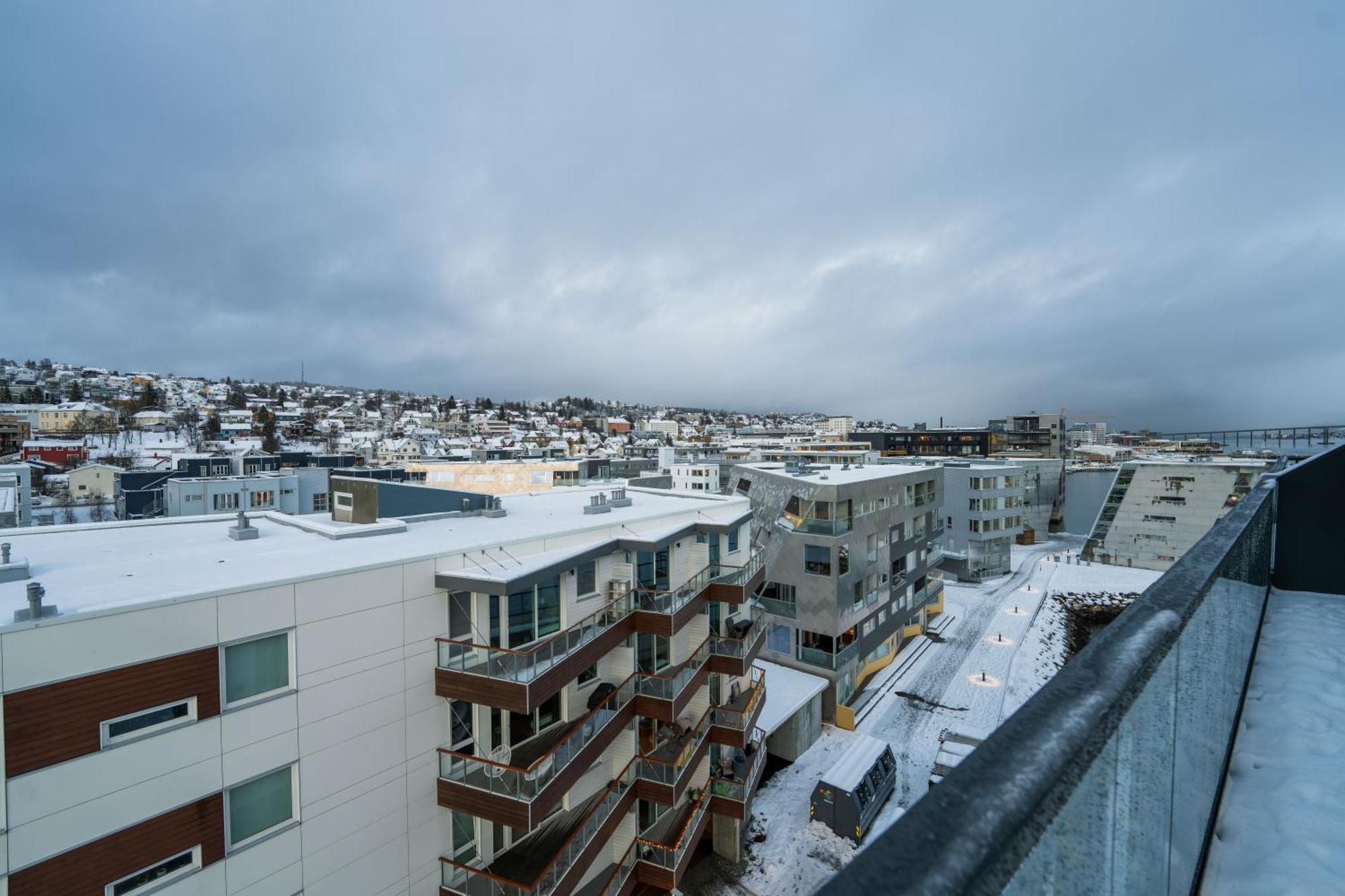 Northern Light Apartments - Nyholmen Luxury Penthouse B Тромсё Экстерьер фото